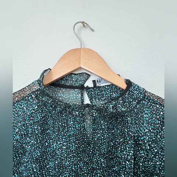 Zara Black and Green Patterned Blouse - Picture 4 of 9